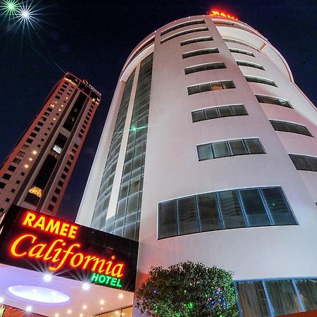 Ramee California Hotel Manáma Kültér fotó